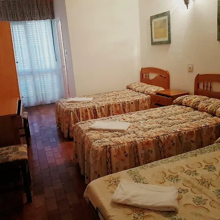 Pineda Guest house Noja