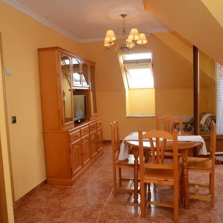 Πανσιόν Pineda 2*