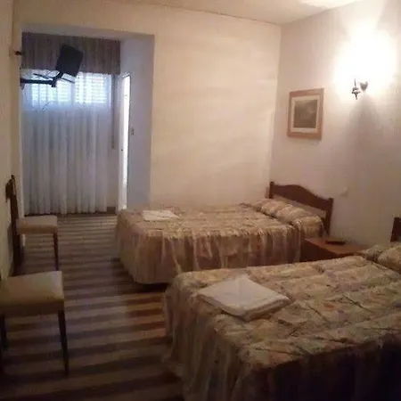 Pineda Pensjonat 2*