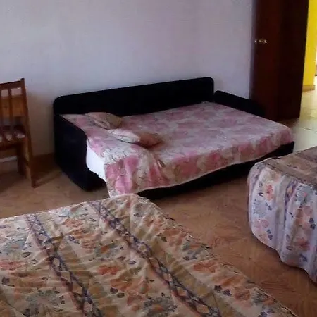 Πανσιόν Pineda 2*