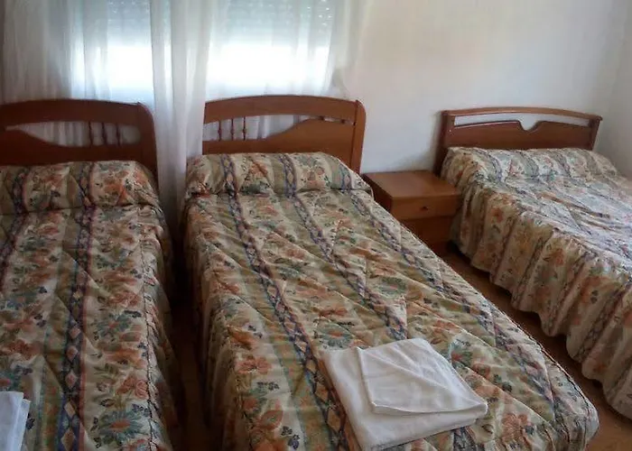 Vendégház Pineda 2*